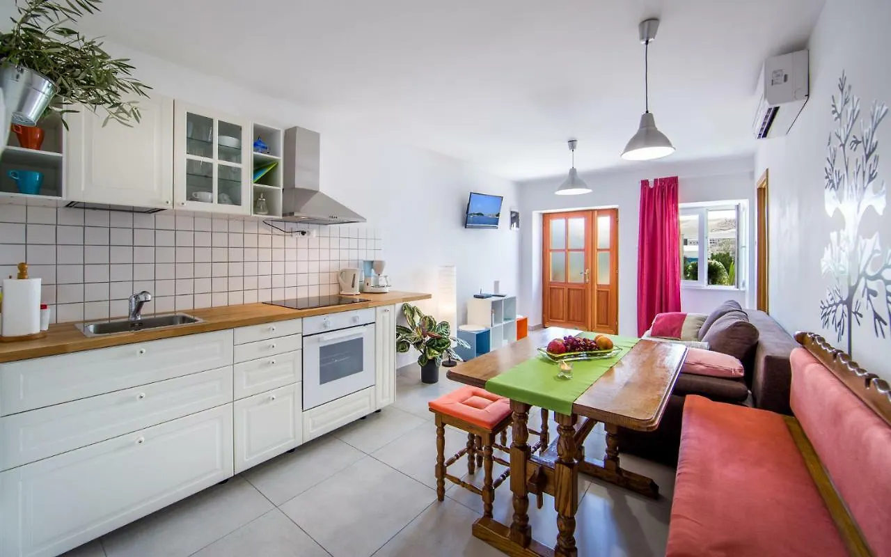 Krnic New Fiore Mali Lošinj 0*,